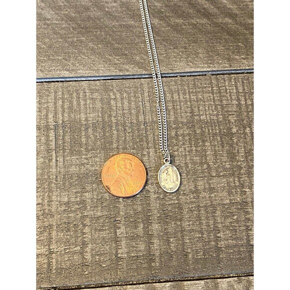 Saint Elizabeth of the Visitation sterling silver necklace - Picture 2 of 6